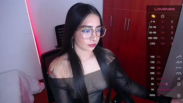 megan bluee23 online show from March 18, 2:04 pm