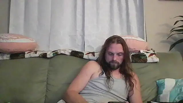 Snapshot of VitaminDrewFl chatting on June 10, 2:12 am VitaminDrewFl online show from June 10, 2:12 am