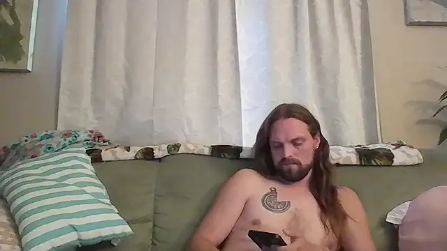 Snapshot of VitaminDrewFl chatting on June 20, 11:24 am VitaminDrewFl online show from June 20, 11:24 am