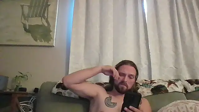 Snapshot of VitaminDrewFl chatting on June 27, 11:48 am VitaminDrewFl online show from June 27, 11:48 am
