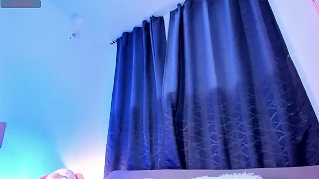 Snapshot of Josep_Davies chatting on February 9, 3:43 am Josep Davies online show from February 9, 3:43 am