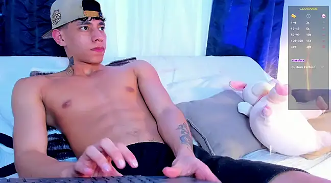 Snapshot of Josep_Davies chatting on February 26, 11:41 am Josep Davies online show from February 26, 11:41 am