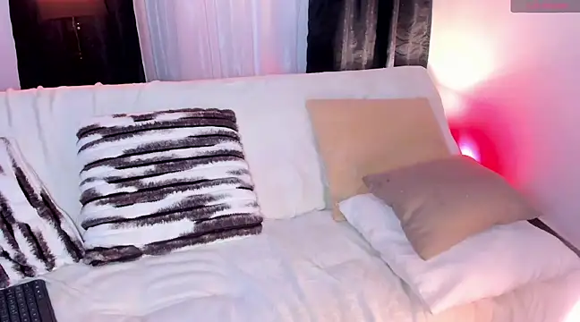 Snapshot of Josep_Davies chatting on March 20, 5:35 am Josep Davies online show from March 20, 5:35 am