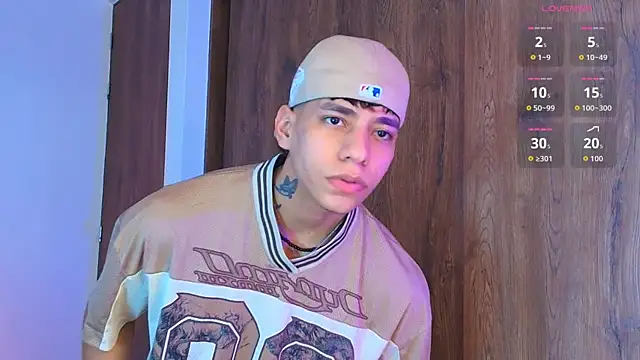 Snapshot of Josep_Davies chatting on September 15, 10:10 pm Josep Davies online show from September 15, 10:10 pm