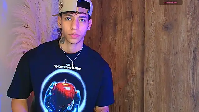 Snapshot of Josep_Davies chatting on September 23, 10:24 pm Josep Davies online show from September 23, 10:24 pm