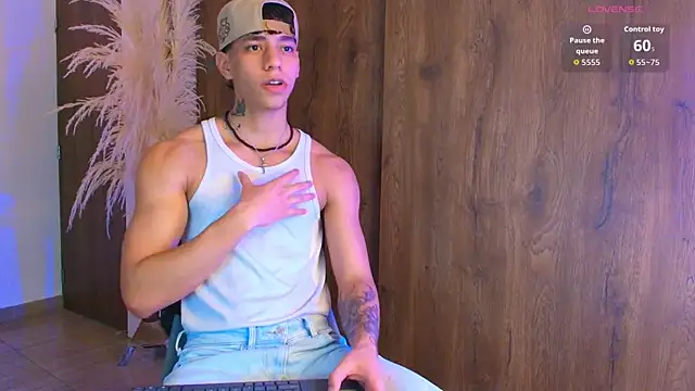 Snapshot of Josep_Davies chatting on October 1, 9:54 pm Josep Davies online show from October 1, 9:54 pm