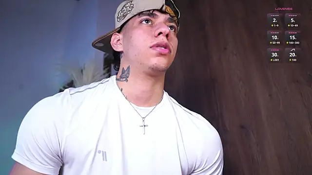 Snapshot of Josep_Davies chatting on November 19, 8:53 pm Josep Davies online show from November 19, 8:53 pm