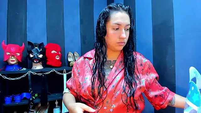 LucyStrike  online show from January 27, 3:04 am