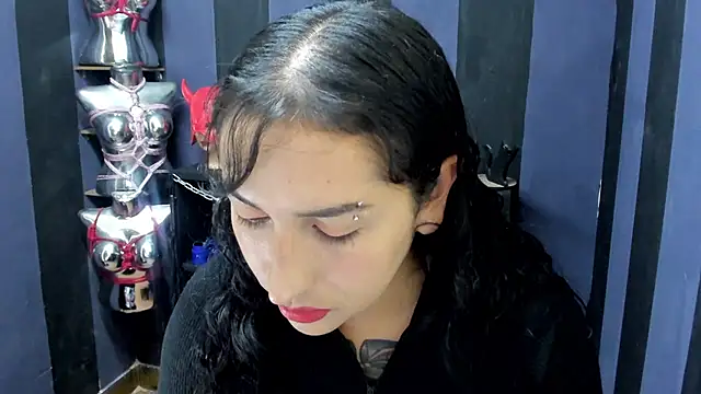 LucyStrike  online show from February 6, 3:06 am