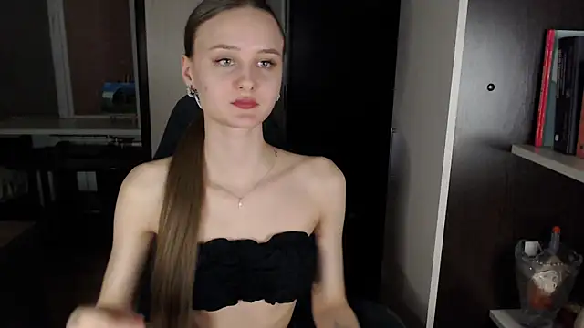  Sansa stark  online show from March 1, 2:44 pm