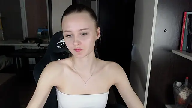  Sansa stark  online show from March 2, 1:27 pm