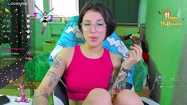 folinskayyya online show from November 8, 4:23 am