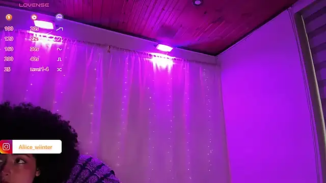 Alice winter  online show from December 22, 9:09 pm