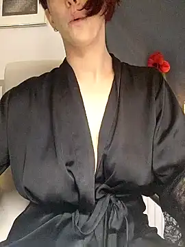 Loona-Lexxington online show from December 10, 4:49 pm