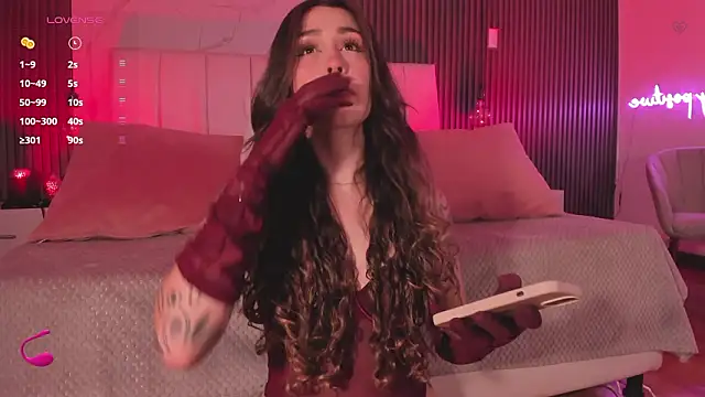 Amy-Parrish online show from March 18, 5:16 pm