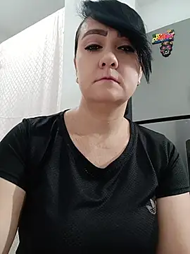 Snapshot of taalia chatting on May 17, 12:52 am taalia online show from May 17, 12:52 am