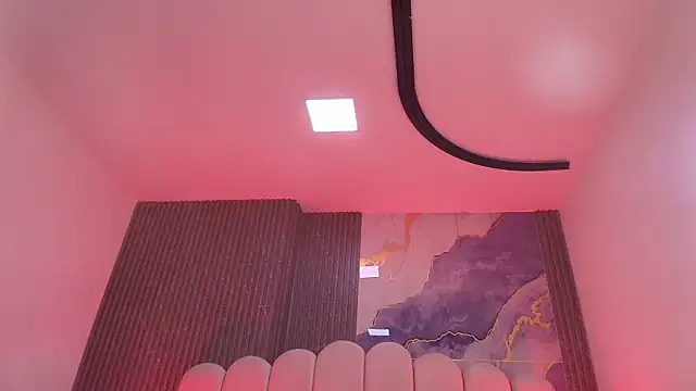 hot dione online show from December 18, 7:20 pm