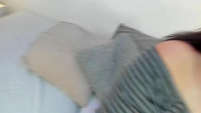 Snapshot of isa_molly chatting on February 11, 9:46 pm isa molly online show from February 11, 9:46 pm