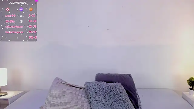 Snapshot of isa_molly chatting on February 20, 9:09 pm isa molly online show from February 20, 9:09 pm