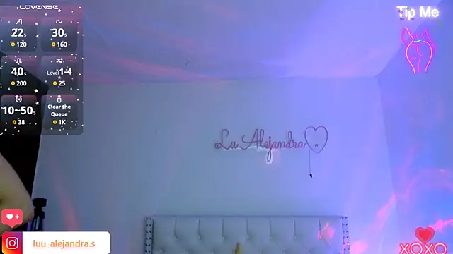 alee lenoxx online show from January 12, 11:36 pm