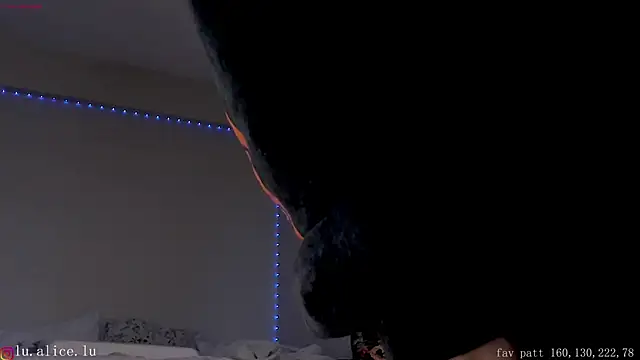 alicelu  online show from February 8, 11:55 am