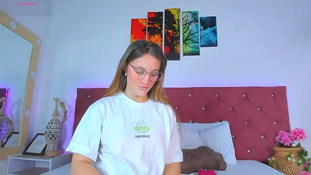 Snapshot of Ruth_harvey_ chatting on September 21, 1:02 pm Ruth harvey online show from September 21, 1:02 pm