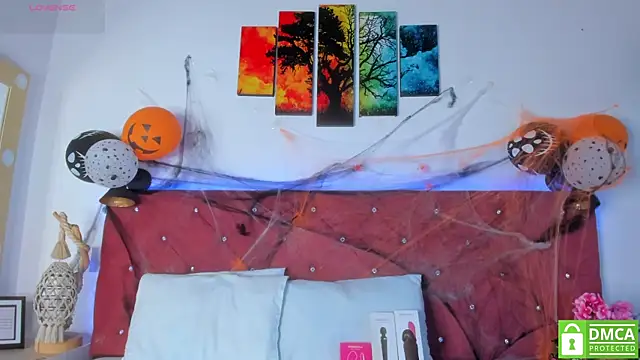 Snapshot of Ruth_harvey_ chatting on October 31, 12:17 pm Ruth harvey online show from October 31, 12:17 pm