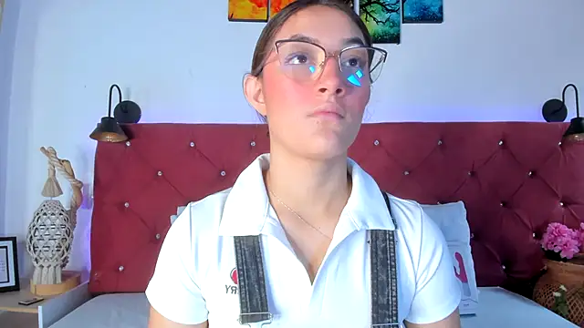 Snapshot of Ruth_harvey_ chatting on November 1, 1:57 pm Ruth harvey online show from November 1, 1:57 pm