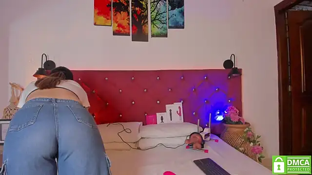 Ruth harvey  online show from April 21, 12:33 pm