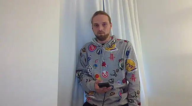 Snapshot of VitaminmanFL chatting on January 27, 2:42 am VitaminmanFL online show from January 27, 2:42 am