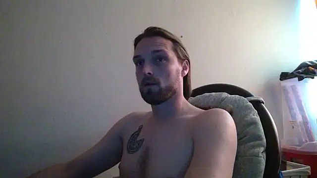 Snapshot of VitaminmanFL chatting on February 8, 4:47 pm VitaminmanFL online show from February 8, 4:47 pm