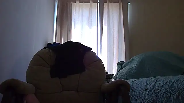 Snapshot of VitaminmanFL chatting on March 12, 7:49 pm VitaminmanFL online show from March 12, 7:49 pm