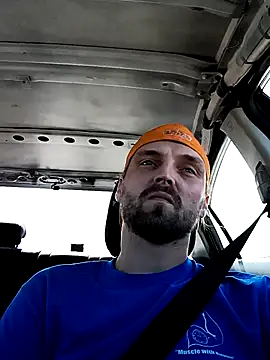 Snapshot of VitaminmanFL chatting on October 6, 3:20 pm VitaminmanFL online show from October 6, 3:20 pm