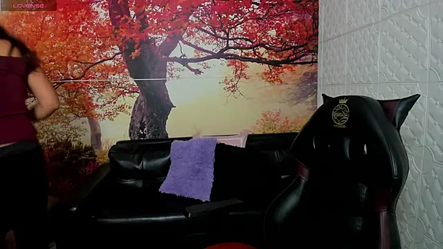 Snapshot of Alessandraa_ferri_ chatting on December 28, 9:08 pm Alessandraa ferri online show from December 28, 9:08 pm