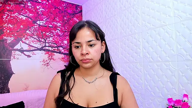 Snapshot of Alessandraa_ferri_ chatting on January 31, 9:05 pm Alessandraa ferri online show from January 31, 9:05 pm