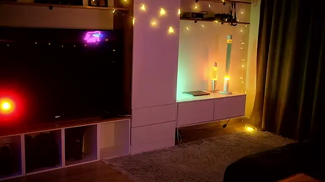 Snapshot of AcidPie chatting on December 24, 11:11 pm AcidPie online show from December 24, 11:11 pm