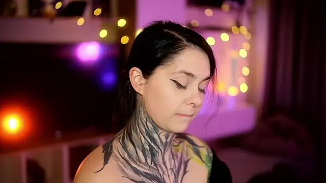 Snapshot of AcidPie chatting on February 13, 6:41 am AcidPie online show from February 13, 6:41 am