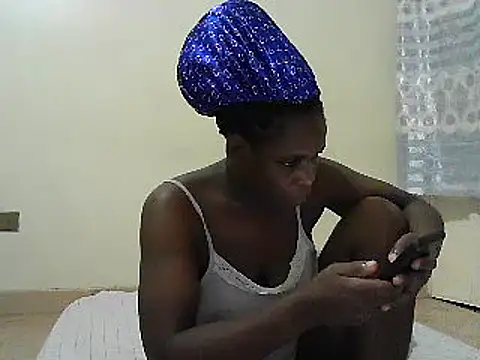 princess-cutie12 online show from March 8, 6:37 pm