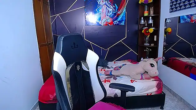 Snapshot of EmilyTsSweet chatting on September 26, 1:59 pm EmilyTsSweet online show from September 26, 1:59 pm