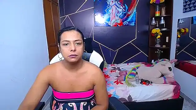 Snapshot of EmilyTsSweet chatting on October 1, 1:50 pm EmilyTsSweet online show from October 1, 1:50 pm