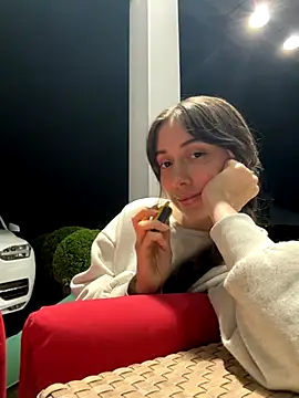 emiliasommer online show from September 26, 8:24 pm