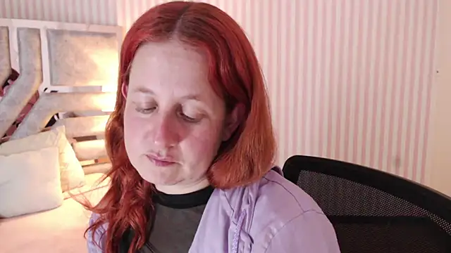 Snapshot of ViioletaMora chatting on March 8, 9:40 pm ViioletaMora online show from March 8, 9:40 pm