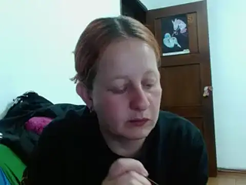 Snapshot of ViioletaMora chatting on November 2, 11:18 pm ViioletaMora online show from November 2, 11:18 pm