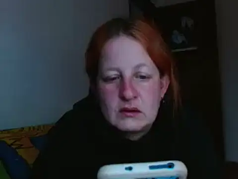 Snapshot of ViioletaMora chatting on November 8, 10:19 pm ViioletaMora online show from November 8, 10:19 pm