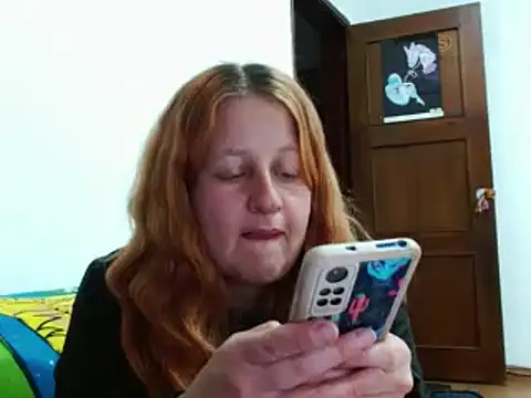 Snapshot of ViioletaMora chatting on November 11, 1:38 am ViioletaMora online show from November 11, 1:38 am