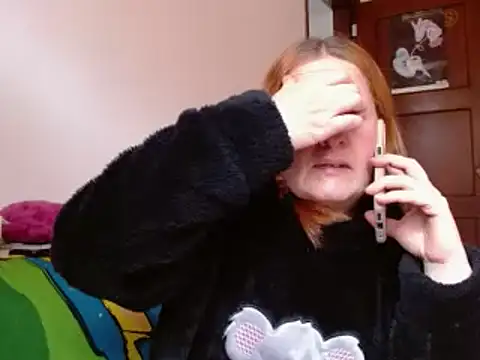 Snapshot of ViioletaMora chatting on November 13, 5:34 pm ViioletaMora online show from November 13, 5:34 pm