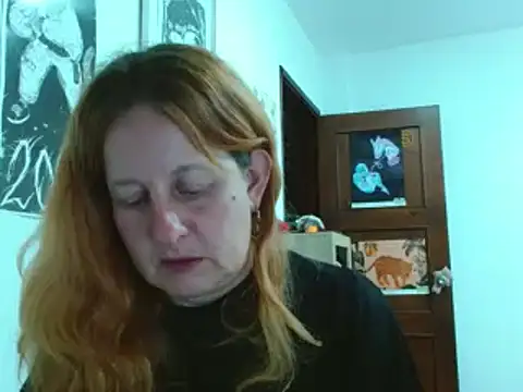 ViioletaMora online show from April 24, 5:21 am