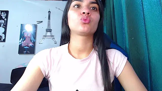 Snapshot of Ariel_Zeo1 chatting on February 24, 7:09 pm Ariel Zeo1 online show from February 24, 7:09 pm