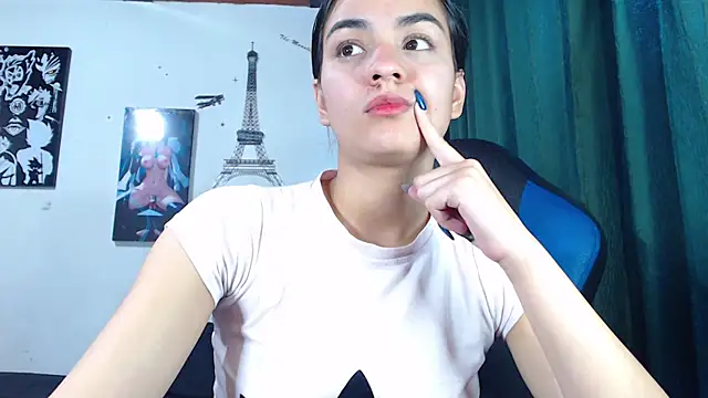 Snapshot of Ariel_Zeo1 chatting on March 5, 8:42 pm Ariel Zeo1 online show from March 5, 8:42 pm