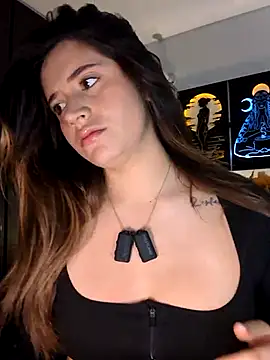 maliciaworld online show from April 24, 5:04 pm